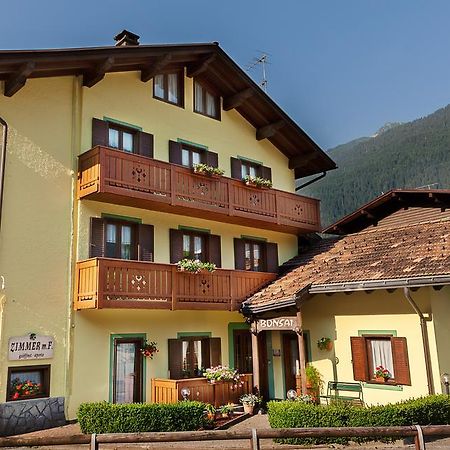 Garni Bonsai Bed & Breakfast Пинцоло Екстериор снимка