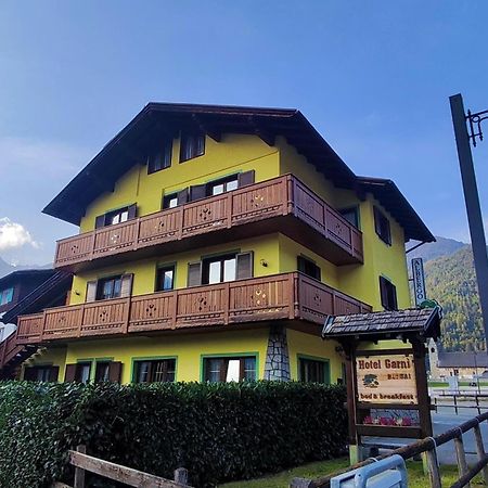 Garni Bonsai Bed & Breakfast Пинцоло Екстериор снимка