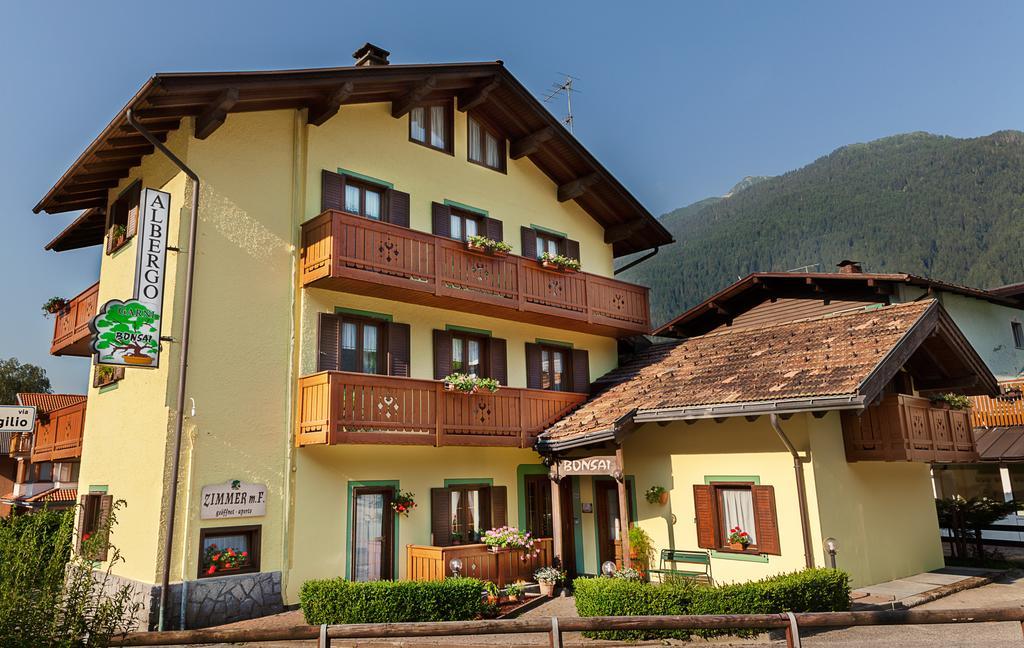 Garni Bonsai Bed & Breakfast Пинцоло Екстериор снимка