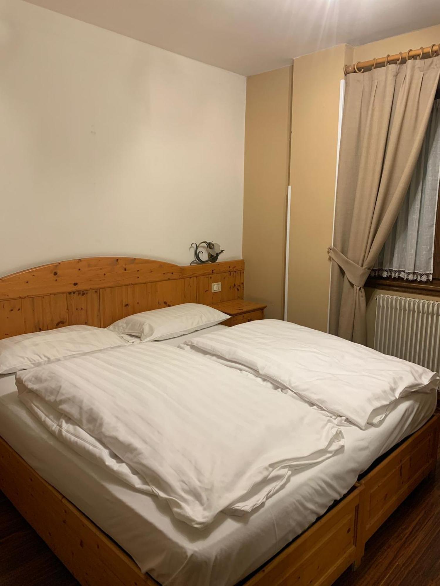 Garni Bonsai Bed & Breakfast Пинцоло Екстериор снимка