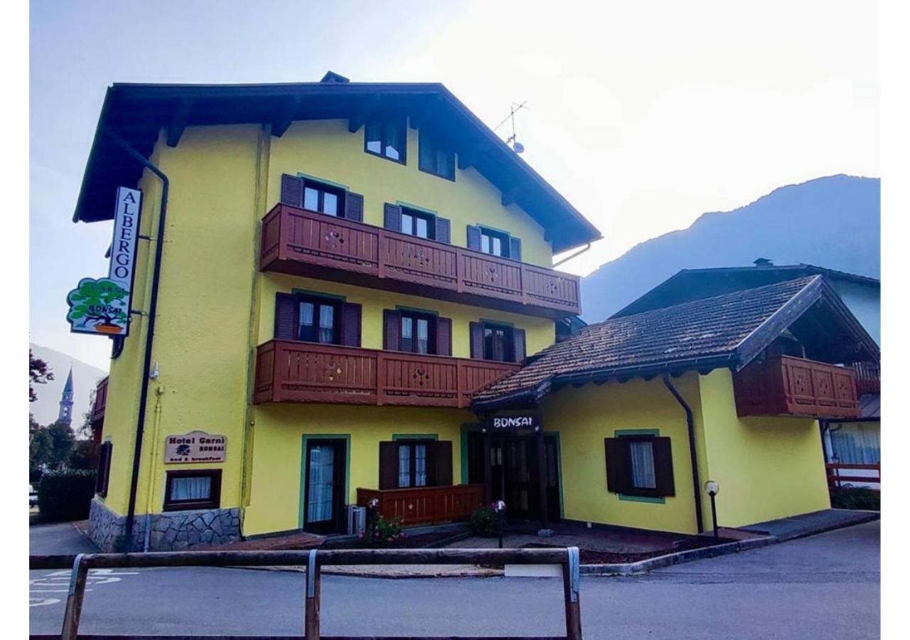 Garni Bonsai Bed & Breakfast Пинцоло Екстериор снимка