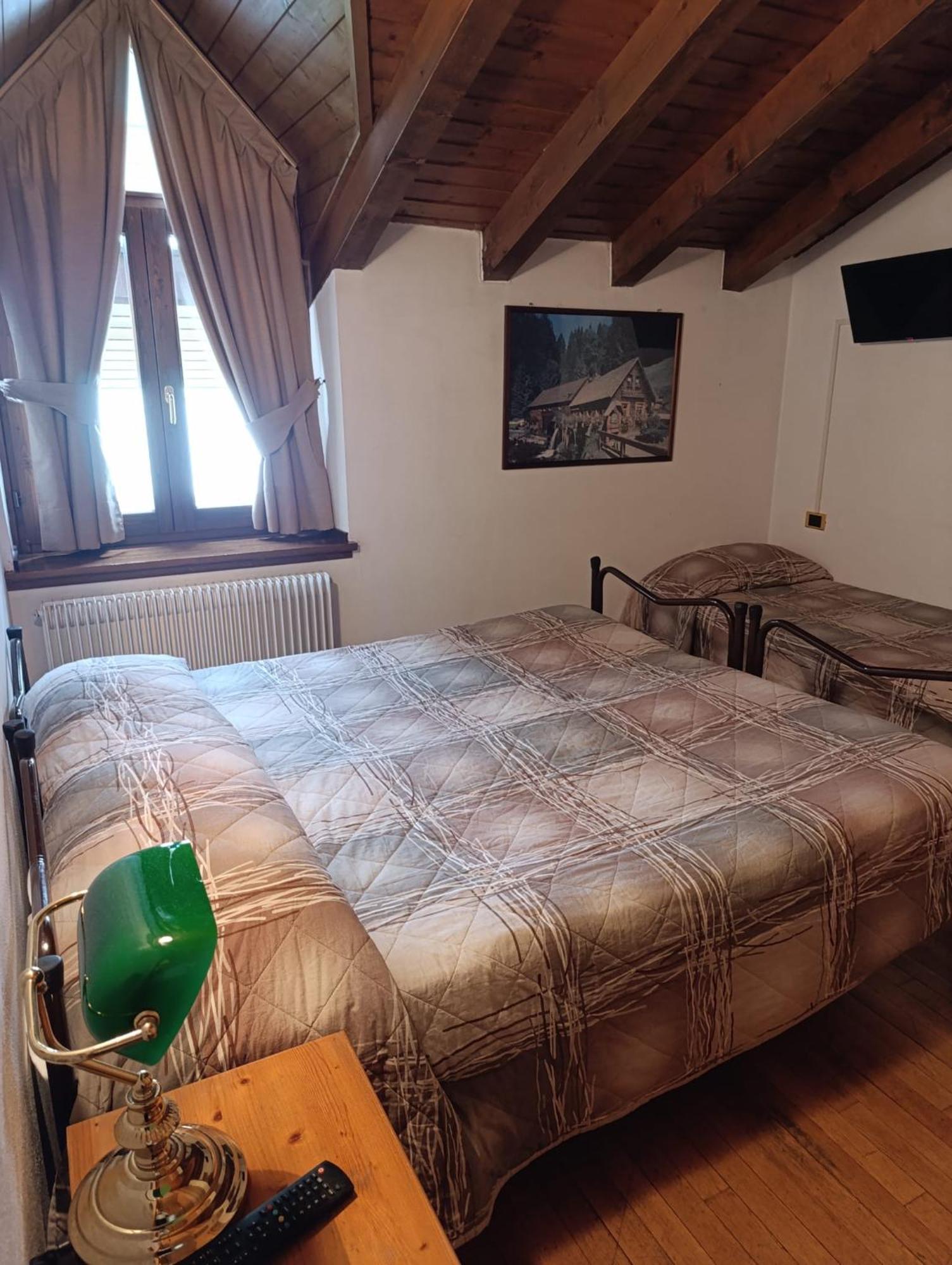 Garni Bonsai Bed & Breakfast Пинцоло Екстериор снимка